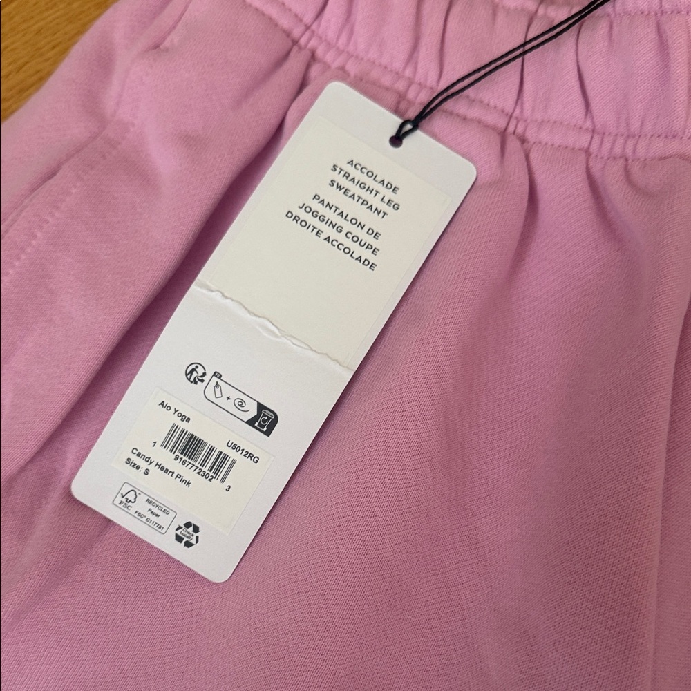 Alo Candy Heart Pink Sweats Set - Crop Crew & Straight Leg - Picture 4 of 9